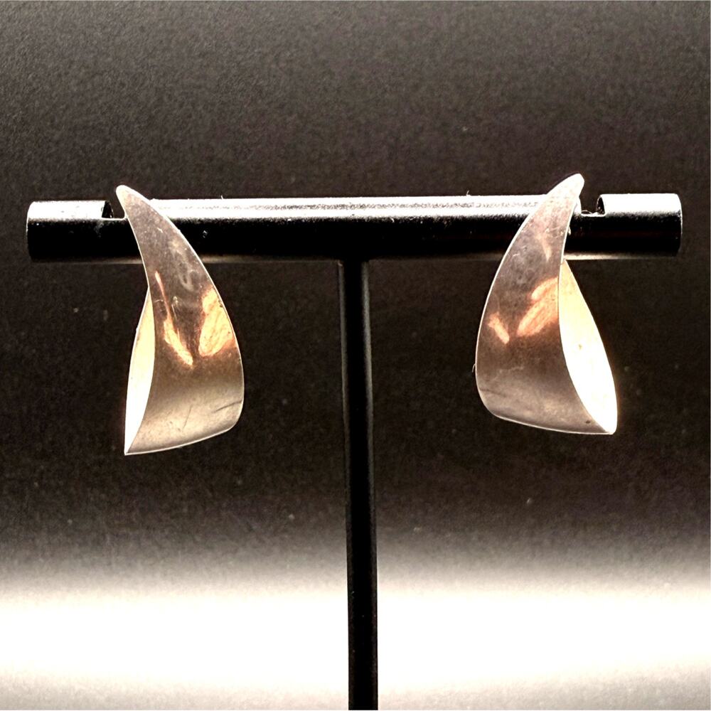 Modernist 925 Sterling Silver Wide Curved Crescent Hoop Earrings 14K GF Post